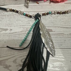 Silpada sterling silver , howlite , birds of a Feather Necklace retired